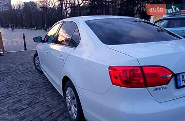 Седан Volkswagen Jetta 2014 в Харькове