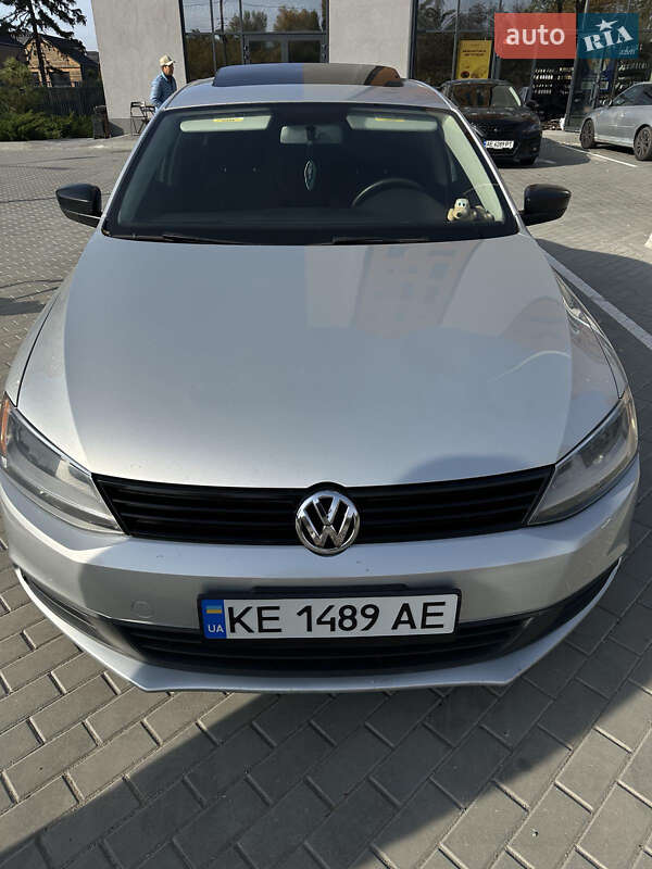Volkswagen Jetta 2012