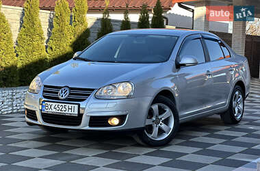 Седан Volkswagen Jetta 2007 в Летичіві