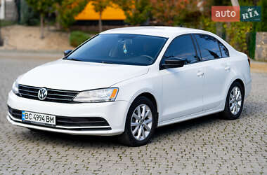 Седан Volkswagen Jetta 2015 в Самборі