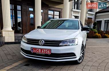 Седан Volkswagen Jetta 2015 в Стрию