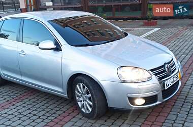 Седан Volkswagen Jetta 2010 в Богородчанах