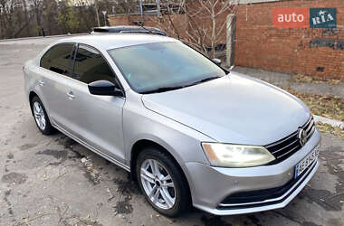 Седан Volkswagen Jetta 2015 в Полтаве