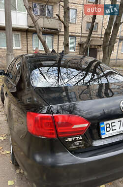 Седан Volkswagen Jetta 2011 в Кривом Роге