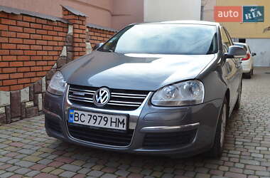 Седан Volkswagen Jetta 2009 в Львове