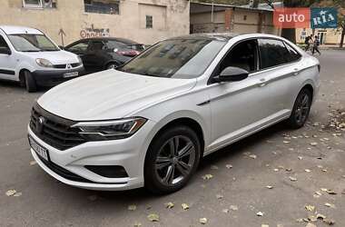 Седан Volkswagen Jetta 2019 в Виннице