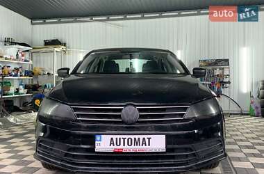 Седан Volkswagen Jetta 2015 в Хмельницькому