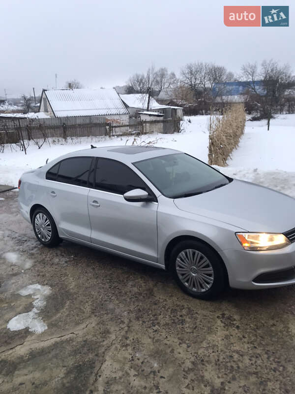 Седан Volkswagen Jetta 2012 в Яготині