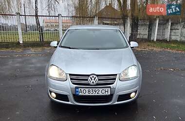 Седан Volkswagen Jetta 2010 в Береговому