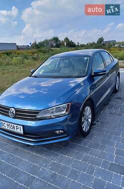 Седан Volkswagen Jetta 2014 в 