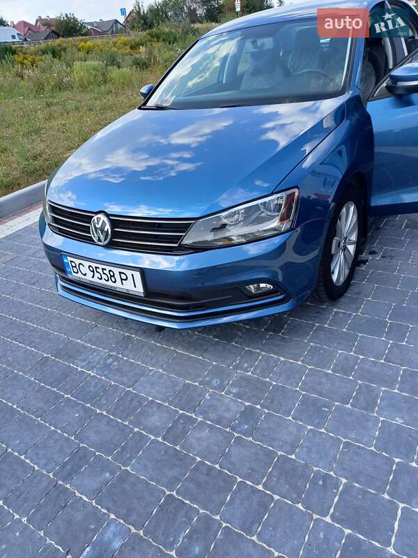 Седан Volkswagen Jetta 2014 в Львове