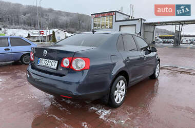 Седан Volkswagen Jetta 2006 в Теребовле