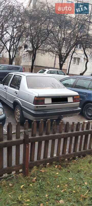 Седан Volkswagen Jetta 1985 в Львові