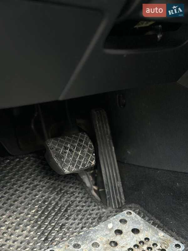 Седан Volkswagen Jetta 2015 в Києві