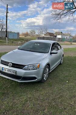 Седан Volkswagen Jetta 2013 в Харкові