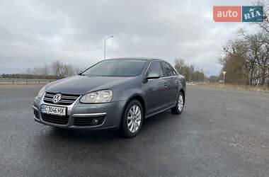 Седан Volkswagen Jetta 2009 в Львові