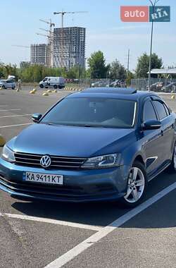 Седан Volkswagen Jetta 2014 в Києві