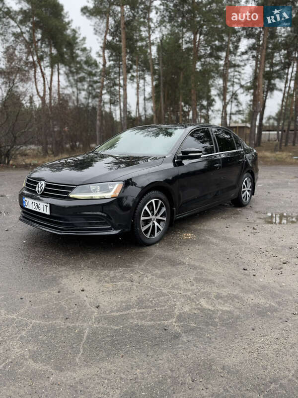 Седан Volkswagen Jetta 2016 в Києві