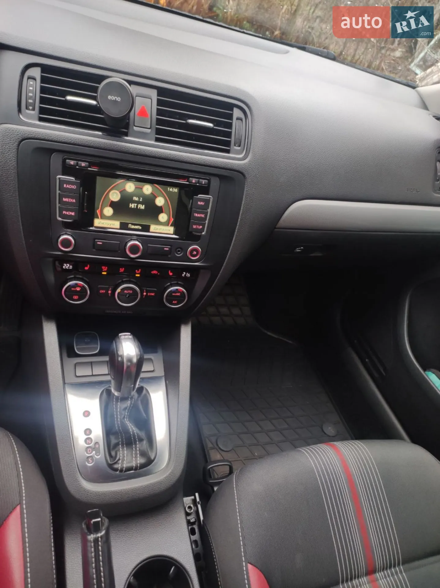 2012 Volkswagen Jetta - мініатюра 2