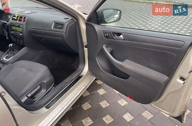 Седан Volkswagen Jetta 2012 в Полтаве