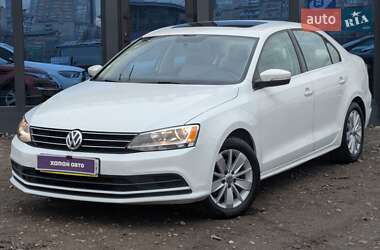 Седан Volkswagen Jetta 2015 в Києві