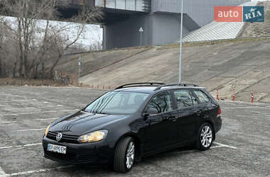 Універсал Volkswagen Jetta 2010 в Києві