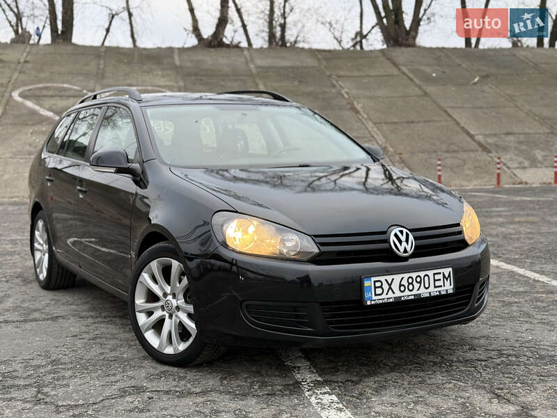 Універсал Volkswagen Jetta 2010 в Києві