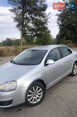 Седан Volkswagen Jetta 2009 в Лубнах