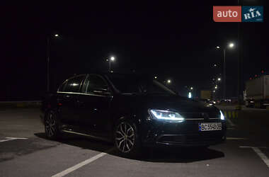 Седан Volkswagen Jetta 2013 в Львові