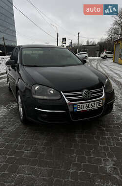 Седан Volkswagen Jetta 2006 в Тернополі