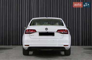 Седан Volkswagen Jetta 2016 в Києві