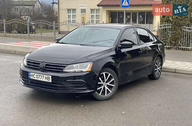 Седан Volkswagen Jetta 2016 в Львові