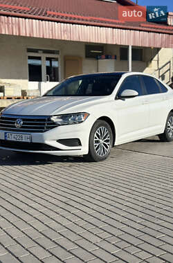 Седан Volkswagen Jetta 2019 в Ивано-Франковске