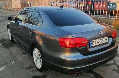 Седан Volkswagen Jetta 2012 в Полтаве