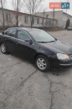 Седан Volkswagen Jetta 2008 в Павлограде