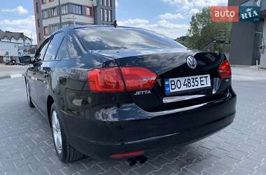 Седан Volkswagen Jetta 2011 в Тернополі