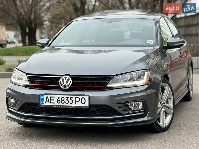 Седан Volkswagen Jetta 2017 в Луцьку