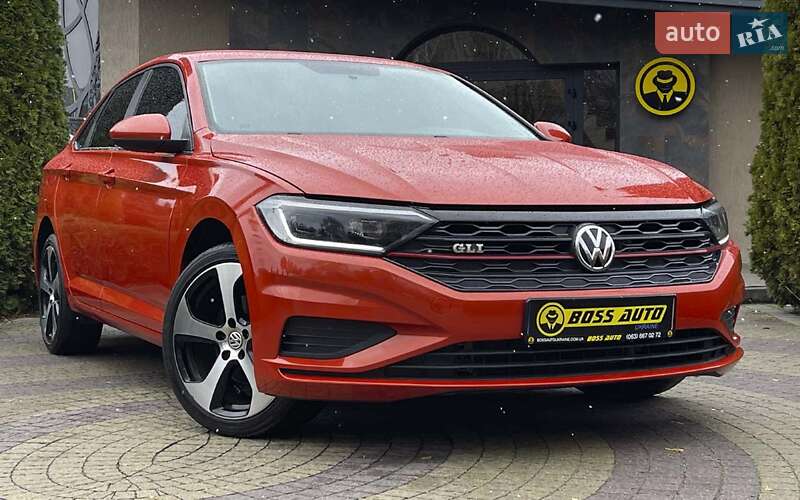 Седан Volkswagen Jetta 2018 в Львові