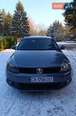 Седан Volkswagen Jetta 2012 в Христинівці