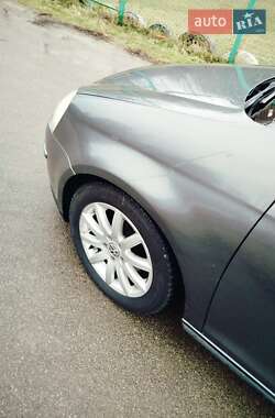 Седан Volkswagen Jetta 2006 в 