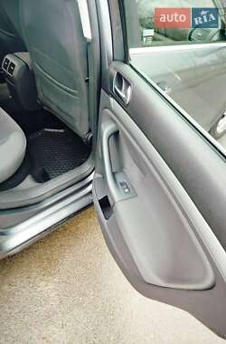 Седан Volkswagen Jetta 2006 в 