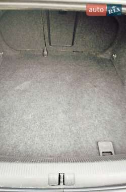 Седан Volkswagen Jetta 2006 в 