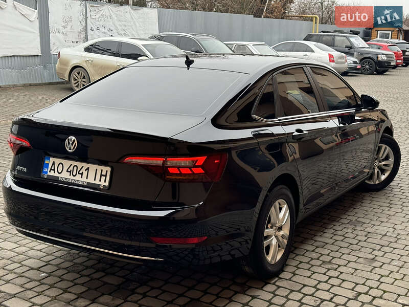 Седан Volkswagen Jetta 2019 в Ужгороді фото 5 Седан Volkswagen Jetta 2019 в Ужгороді