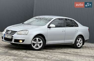 Седан Volkswagen Jetta 2007 в Дрогобичі