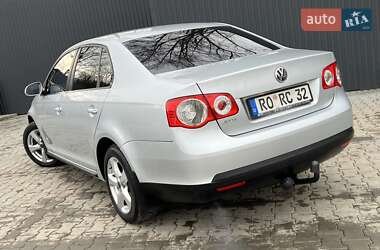 Седан Volkswagen Jetta 2007 в Дрогобичі