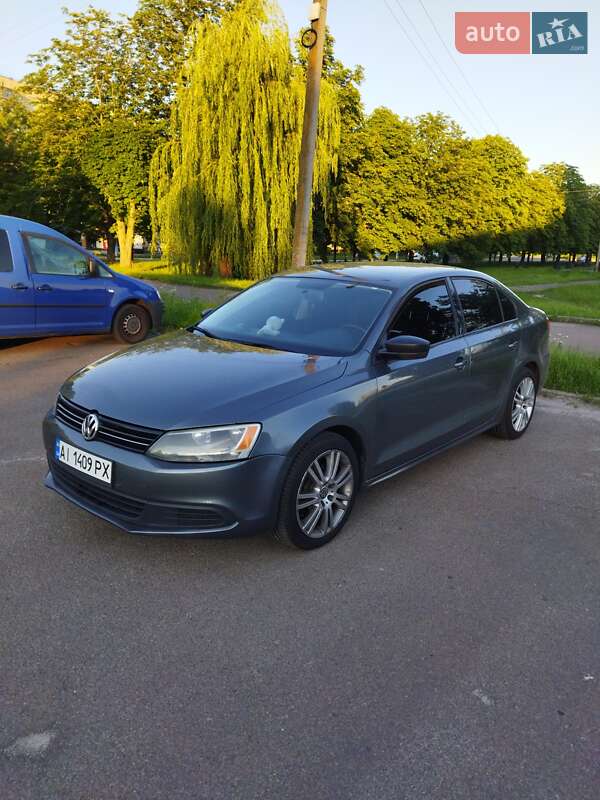 Седан Volkswagen Jetta 2012 в Броварах