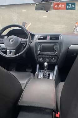 Седан Volkswagen Jetta 2014 в Одесі