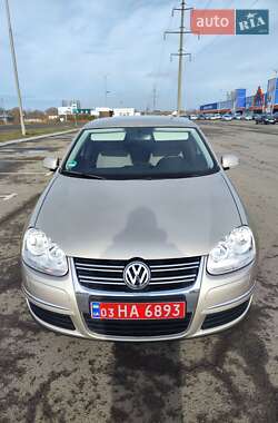 Седан Volkswagen Jetta 2006 в Луцке