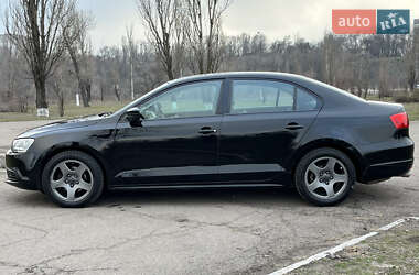 Седан Volkswagen Jetta 2013 в Каменском