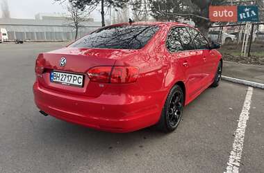 Седан Volkswagen Jetta 2013 в Одесі